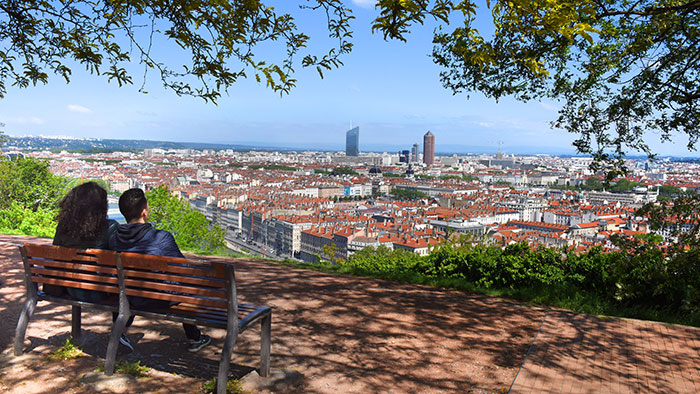 Vue de Lyon depuis la place l'Abbé Larue, Lyon 5e