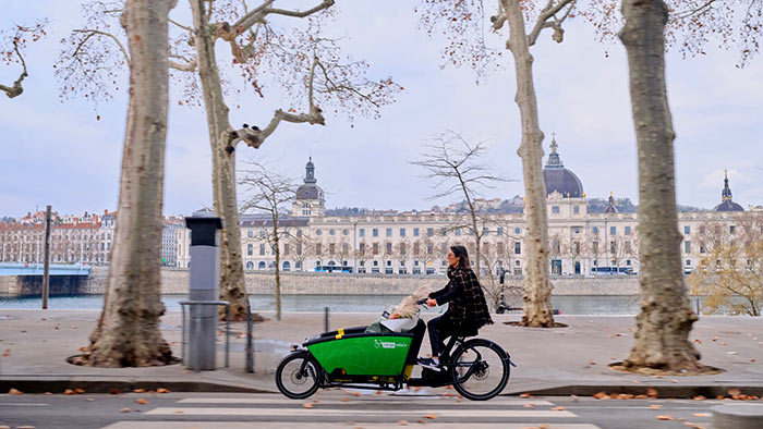 Des vélos cargos en libre-service